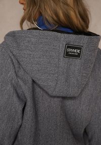 Renee - Szara Kurtka z Kapturem Ściągaczem w Pasie i Warstwowymi Rękawami Tulamea. Okazja: na co dzień, na spacer. Typ kołnierza: kaptur. Kolor: szary. Materiał: jeans. Styl: sportowy, casual #4
