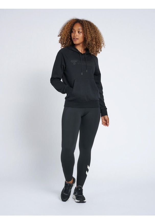 Bluza fitness damska Hummel hmlnoni z kapturem. Typ kołnierza: kaptur. Kolor: czarny. Sport: fitness