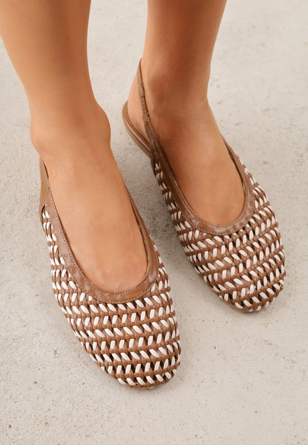 Born2be - Brązowe Sandały z Odkrytą Piętą i Plecioną Cholewką Elledra. Okazja: na co dzień. Kolor: brązowy. Materiał: jeans. Styl: casual, elegancki, boho