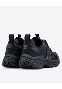 Veja - VEJA - Czarne sneakersy z logo Venturi. Kolor: czarny. Materiał: guma, materiał. Technologia: Venturi (Schöffel). Wzór: aplikacja #6