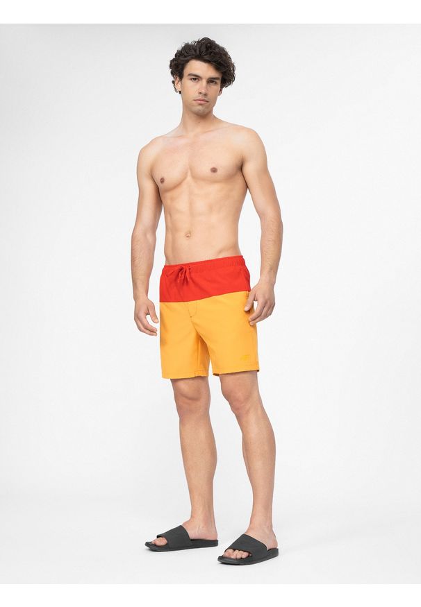 4f - Spodenki kąpielowe boardshorty męskie. Kolor: pomarańczowy. Materiał: elastan, tkanina, włókno