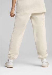 Puma - Spodnie dresowe unisex Essentials Elevated PUMA Alpine Snow White. Kolor: biały. Materiał: dresówka