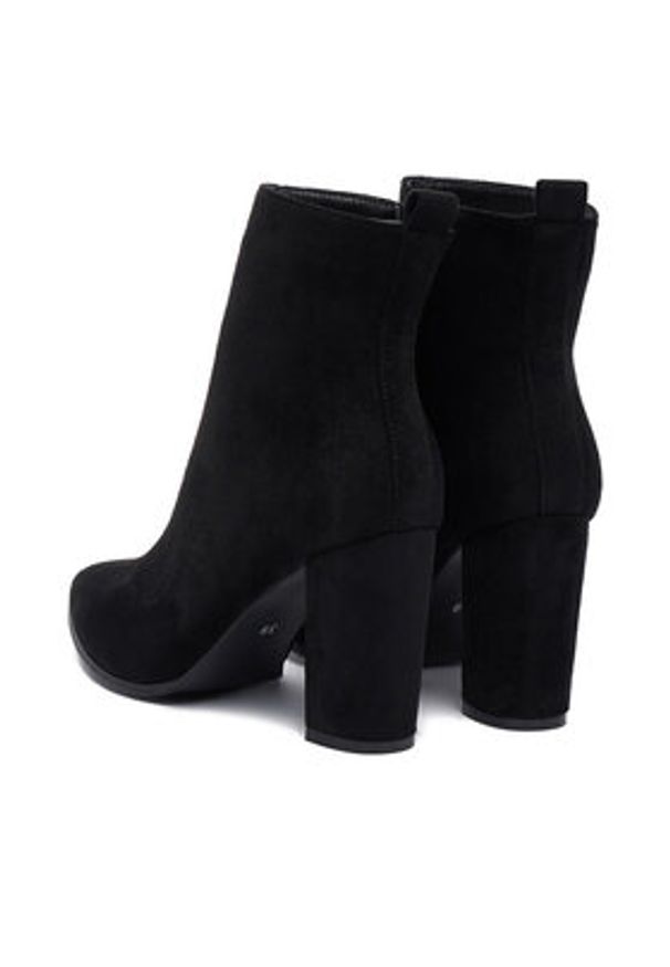 DeeZee Botki E-5133-6 Czarny. Kolor: czarny. Materiał: materiał