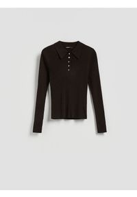 Reserved - Sweter polo z wełną - brązowy. Typ kołnierza: polo. Kolor: brązowy. Materiał: wełna