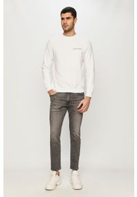 Calvin Klein Jeans - Bluza bawełniana. Okazja: na co dzień. Typ kołnierza: bez kaptura. Kolor: biały. Materiał: bawełna. Wzór: nadruk. Styl: casual #4