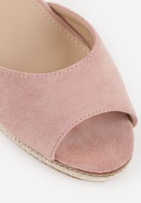 Born2be - Różowe Sandały VICES na Koturnie z Plecionki w Stylu Boho Corolea. Zapięcie: pasek. Kolor: różowy. Materiał: len. Obcas: na koturnie. Styl: boho. Wysokość obcasa: średni #3