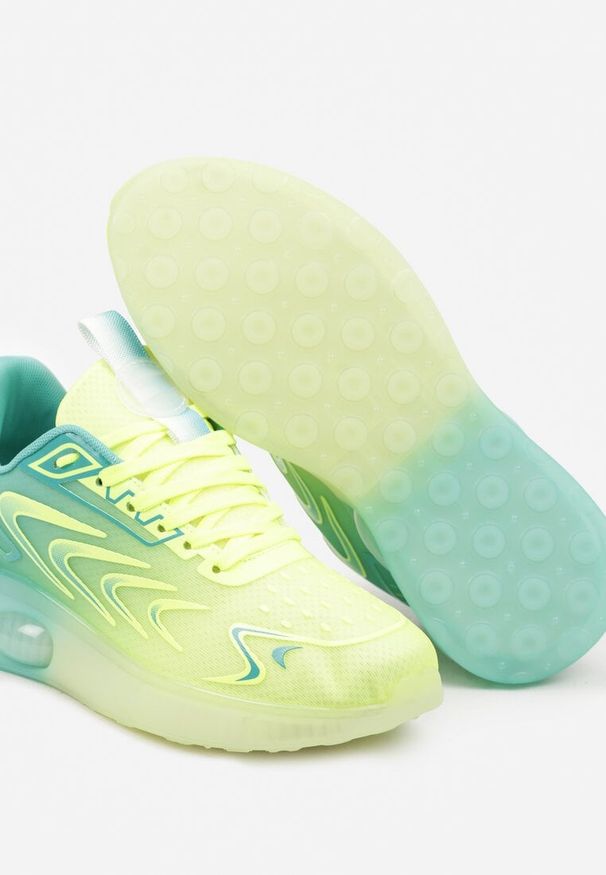 Born2be - Zielone Płaskie Buty Sportowe Sneakersy ze Sznurowaniem Ozdobione Cieniowaniem Risare. Okazja: na co dzień. Kolor: zielony. Materiał: dresówka. Szerokość cholewki: normalna. Wzór: aplikacja