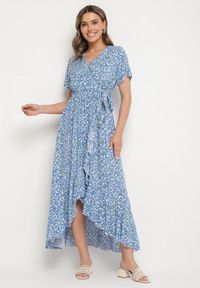 Born2be - Niebieska Sukienka z Bawełną Rozkloszowana z Wiązaniem w Talii w Kwiaty Lunasitia. Okazja: na co dzień. Kolor: niebieski. Materiał: bawełna. Wzór: kwiaty. Sezon: lato, wiosna. Typ sukienki: rozkloszowane. Styl: elegancki, casual #6