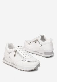 Born2be - Białe Sneakersy Omphaera. Wysokość cholewki: przed kostkę. Zapięcie: zamek. Kolor: biały. Materiał: dzianina, jeans, materiał. Szerokość cholewki: normalna. Wzór: kolorowy, aplikacja #3