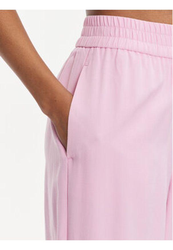 Vero Moda Spodnie materiałowe Carmen 10278926 Różowy Wide Leg. Kolor: różowy. Materiał: wiskoza