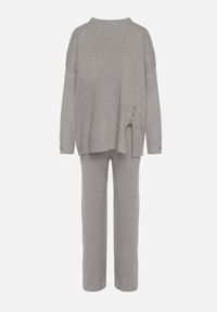 Born2be - Ciemnoszary Komplet z Bawełną i Wełną Sweter z Guzikami i Proste Spodnie Reisadia. Kolor: szary. Materiał: wełna, bawełna #5