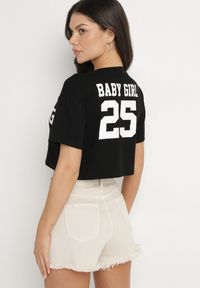 Born2be - Czarny Bawełniany T-shirt Oversize o Krótkim Kroju Zariona. Okazja: na co dzień. Kolor: czarny. Materiał: bawełna. Długość: krótkie. Wzór: aplikacja. Styl: klasyczny, elegancki, casual