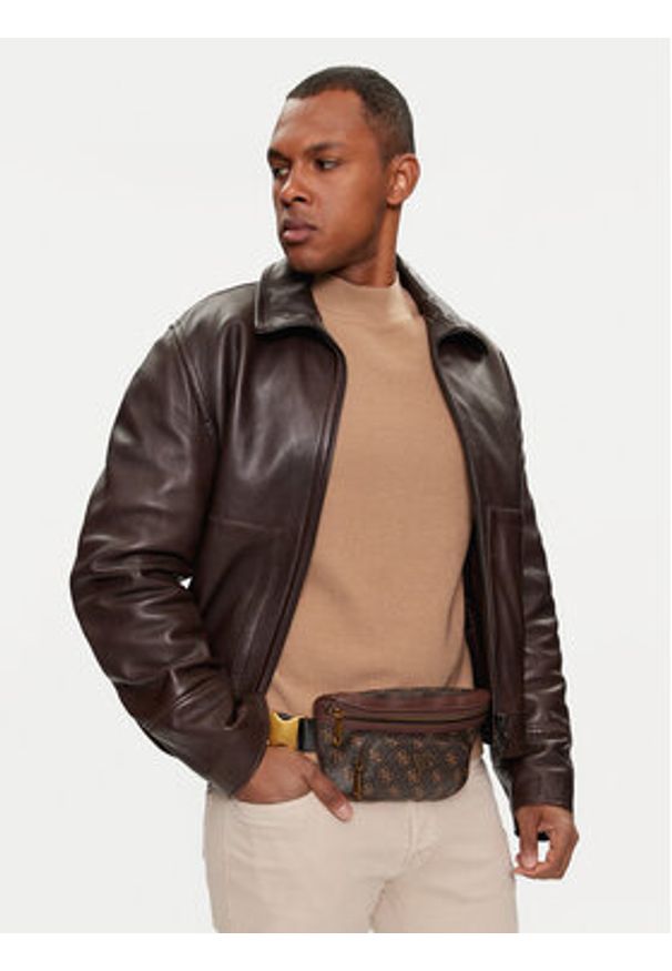 Guess Saszetka nerka Torino HMEVZL P3231 Brązowy. Kolor: brązowy. Materiał: skóra