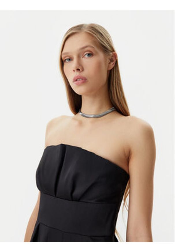 Rinascimento Sukienka wieczorowa CFC0019824002 Czarny Regular Fit. Kolor: czarny. Materiał: syntetyk. Styl: wizytowy