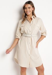 Born2be - Beżowa Sukienka o Koszulowym Fasonie z Paskiem z Cyrkoniami w Komplecie Iosali. Kolor: beżowy. Typ sukienki: koszulowe. Styl: elegancki, klasyczny #6