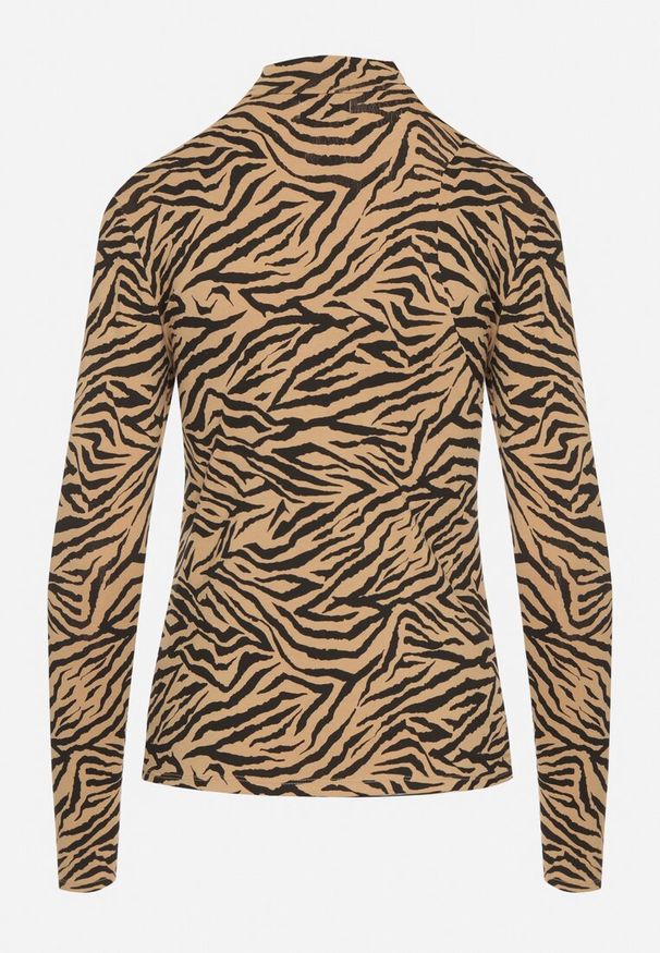 Born2be - Brązowa Bawełniana Bluzka Golf z Długim Rękawem w Zebrę Velmire. Okazja: na co dzień, na imprezę. Typ kołnierza: golf. Kolor: brązowy. Materiał: bawełna. Długość rękawa: długi rękaw. Długość: długie. Wzór: motyw zwierzęcy. Styl: casual, elegancki, klasyczny