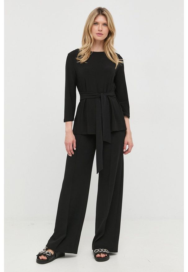 Max Mara Leisure bluzka damska kolor czarny gładka. Okazja: na co dzień. Kolor: czarny. Materiał: dzianina. Wzór: gładki. Styl: casual