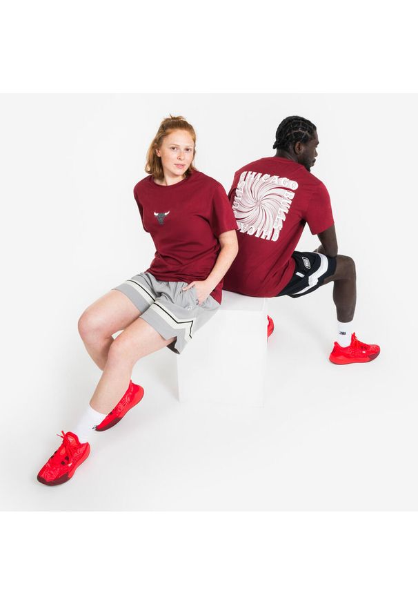 TARMAK - Koszulka do koszykówki unisex Tarmak NBA Chicago Bulls TS 900. Kolor: czerwony. Materiał: bawełna, materiał, poliester. Sport: koszykówka