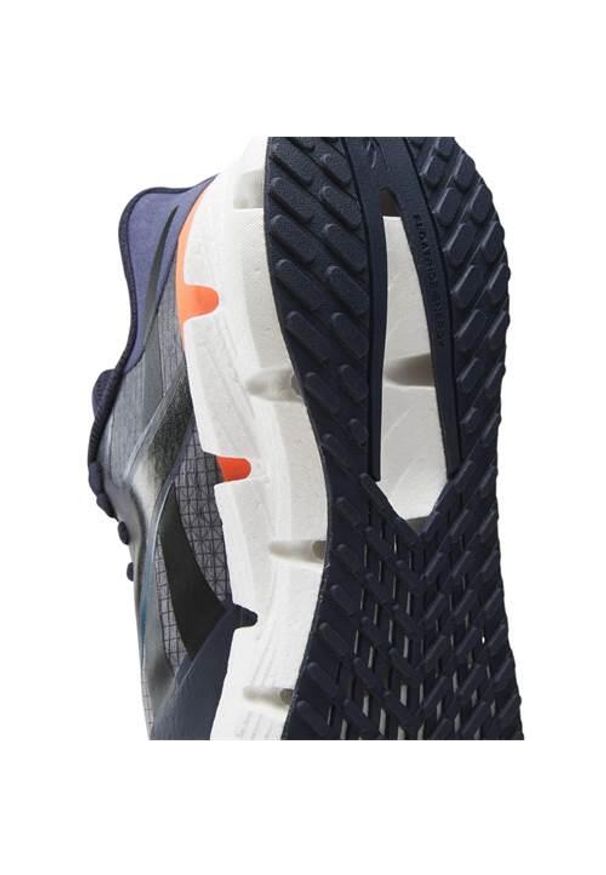 Buty do biegania męskie Reebok Floatzig 1. Kolor: czarny. Materiał: syntetyk, materiał. Szerokość cholewki: normalna. Sport: bieganie