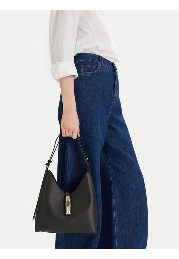 Furla Torebka Goccia S WB01979 BX3353 KH O6000 Czarny. Kolor: czarny. Materiał: skórzane