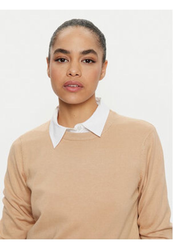 U.S. Polo Assn. Sweter WUP0394 Beżowy Regular Fit. Typ kołnierza: polo. Kolor: beżowy. Materiał: syntetyk