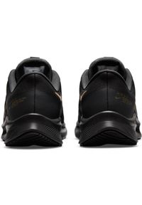 Buty do biegania Nike Quest 4 M DA1105 010 czarne. Kolor: czarny. Materiał: guma. Szerokość cholewki: normalna. Sezon: jesień #5