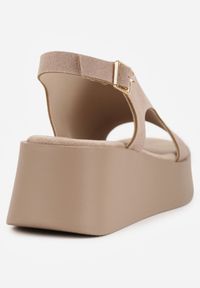 Renee - Ciemnobeżowe Sandały Japonki z Paskiem na Palec na Grubej Podeszwie z Koturnem Tibas. Okazja: na co dzień. Zapięcie: pasek. Kolor: beżowy. Materiał: len. Sezon: lato. Obcas: na koturnie. Styl: casual #3