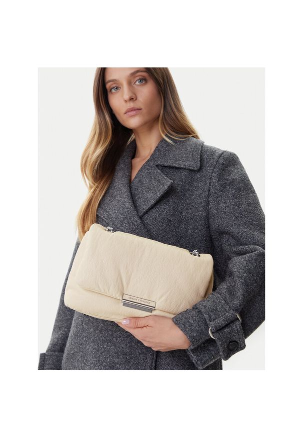 Torebka Armani Exchange. Kolor: beżowy