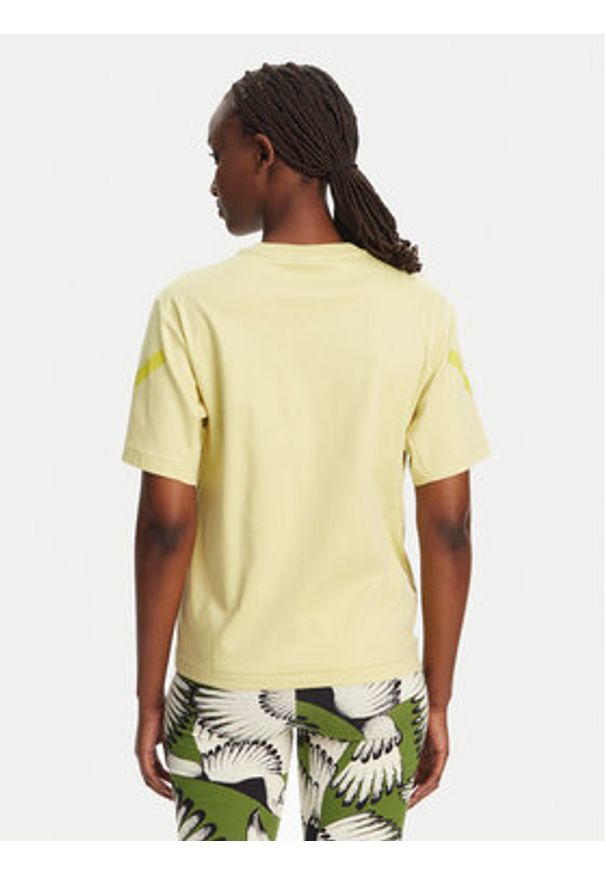 Adidas - adidas T-Shirt Z.N.E. JC5400 Żółty Regular Fit. Kolor: żółty. Materiał: bawełna