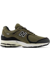 Buty unisex New Balance M2002RXU – zielone. Kolor: zielony. Materiał: skóra, guma. Szerokość cholewki: normalna. Technologia: Gore-Tex