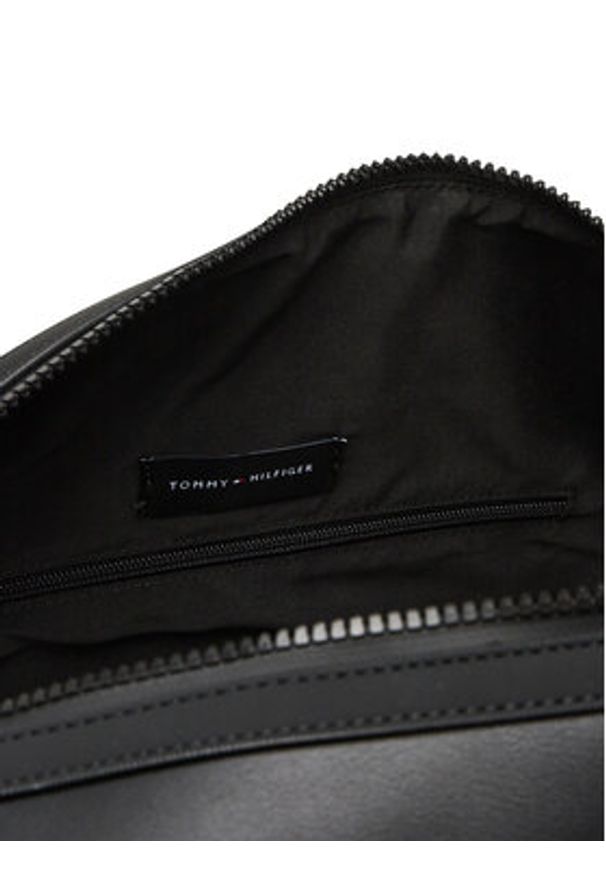 TOMMY HILFIGER - Tommy Hilfiger Torba Th Foundation Duffle AM0AM13481 Czarny. Kolor: czarny. Materiał: skóra