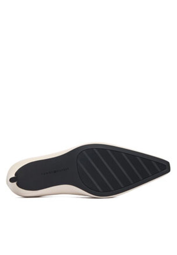 TOMMY HILFIGER - Tommy Hilfiger Czółenka Th Logo Lth Pump Slanted Hl FW0FW09008 Écru. Materiał: skóra