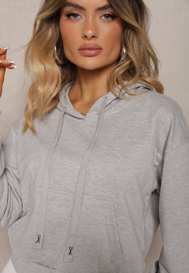 Renee - Jasnoszara Bluza z Kapturem i Bawełną Ozdobiona Ściągaczami Evianae. Okazja: na co dzień, na spacer. Typ kołnierza: kaptur. Kolor: szary. Materiał: bawełna. Długość rękawa: długi rękaw. Długość: długie. Wzór: aplikacja. Styl: casual