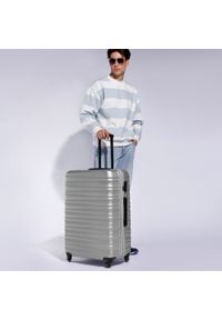 Wittchen - Duża walizka z ABS-u z żebrowaniem szara. Kolor: szary. Materiał: guma #7