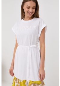 TwinSet - Twinset sukienka kolor biały midi prosta. Okazja: na co dzień. Kolor: biały. Materiał: tkanina, dzianina. Długość rękawa: krótki rękaw. Wzór: aplikacja. Typ sukienki: proste. Styl: casual. Długość: midi #4