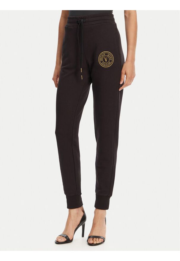 Versace Jeans Couture Spodnie dresowe 78HAAT00 Czarny Regular Fit. Kolor: czarny. Materiał: bawełna