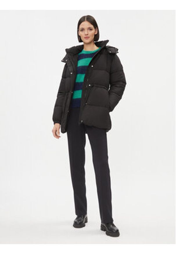 s.Oliver Płaszcz zimowy 2133096 Czarny Loose Fit. Kolor: czarny. Materiał: syntetyk. Sezon: zima