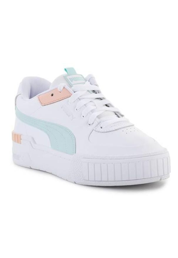 Buty do chodzenia damskie Puma Cali Sport. Zapięcie: sznurówki. Kolor: wielokolorowy. Materiał: materiał, skóra, syntetyk. Szerokość cholewki: normalna. Sport: turystyka piesza