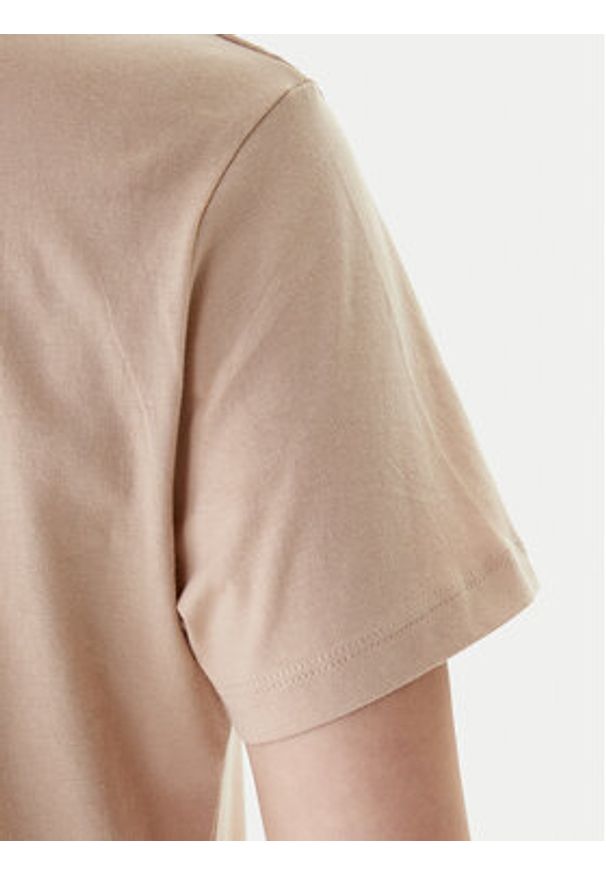 Guess T-Shirt V2YI07 K8HM0 Beżowy Regular Fit. Kolor: beżowy. Materiał: bawełna
