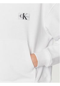 Calvin Klein Jeans Bluza J20J222732 Biały Regular Fit. Kolor: biały. Materiał: bawełna #5