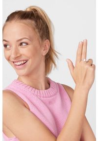 Tous pierścionek srebrny. Materiał: srebrne. Kolor: srebrny. Wzór: aplikacja #5