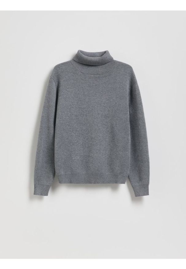 Reserved - Klasyczny golf - ciemnoszary. Typ kołnierza: golf. Kolor: szary. Materiał: wiskoza, dzianina. Styl: klasyczny