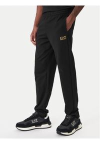 EA7 Emporio Armani Spodnie dresowe 8NPP65 PJVRZ MC004 Czarny Regular Fit. Kolor: czarny. Materiał: bawełna #1