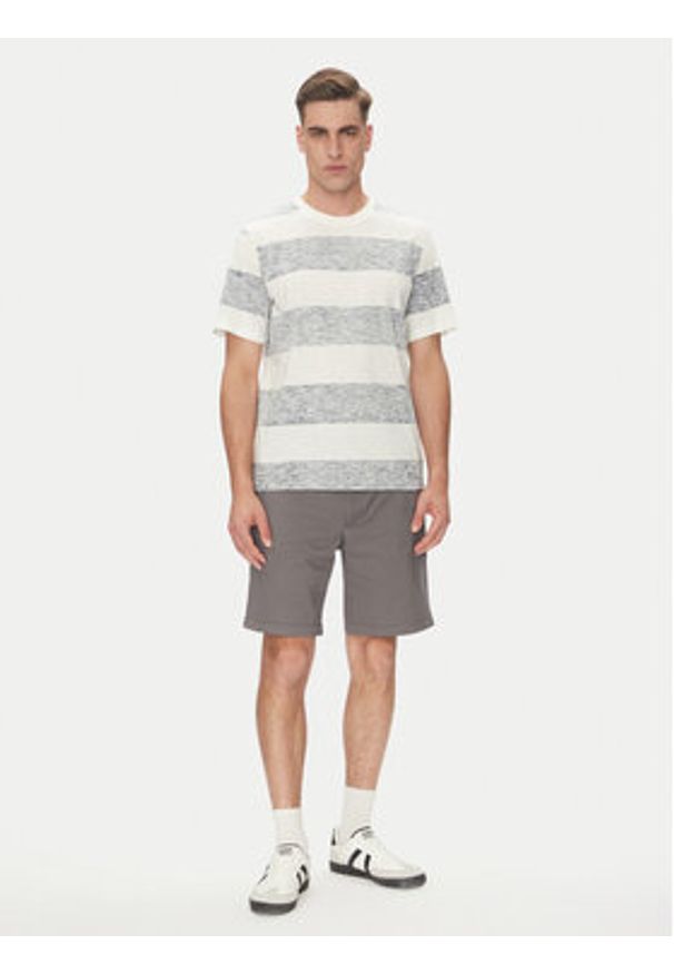 Jack & Jones - Jack&Jones T-Shirt Birk 12268437 Niebieski Standard Fit. Kolor: niebieski. Materiał: bawełna