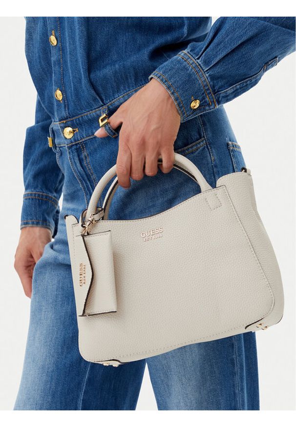 Guess Torebka HWPG96 48050 Beżowy. Kolor: beżowy. Materiał: skórzane
