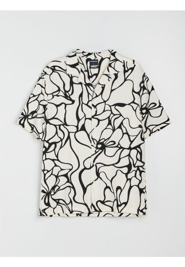 Sinsay - Koszula z wiskozą ze wzorem abstrakcyjnym - kremowy. Kolor: kremowy. Materiał: wiskoza