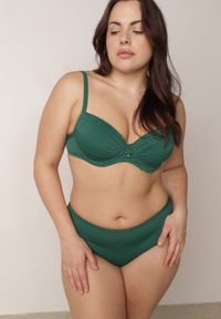 Born2be - Ciemnozielone Bikini z Marszczonym Biustonoszem i Majtkami z Wysokim Stanem Aereida. Stan: podwyższony. Kolekcja: plus size. Kolor: zielony #1