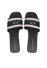 Armani Exchange Klapki XDP056 XV922 00002 Czarny. Kolor: czarny. Materiał: materiał