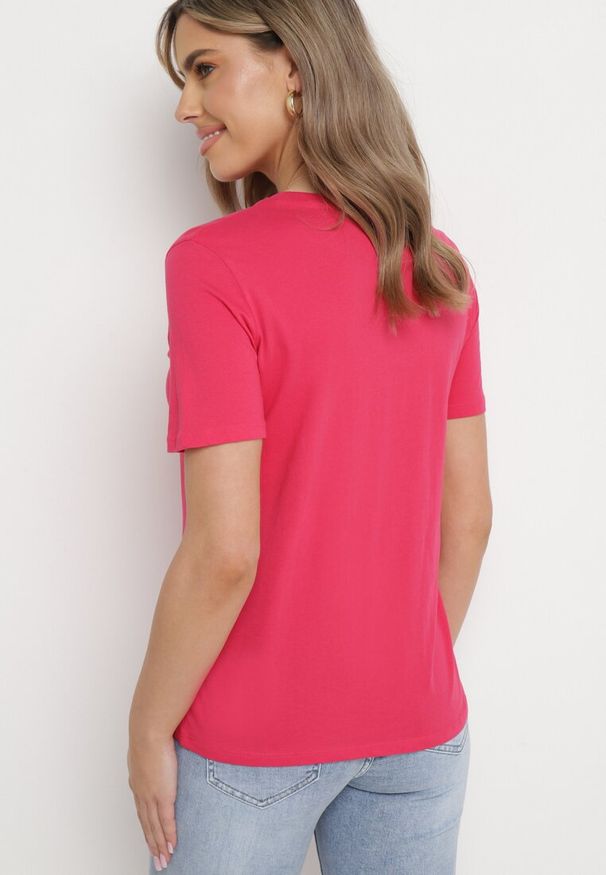 Born2be - Różowy Bawełniany T-shirt o Klasycznym Fasonie Hebea. Kolor: różowy. Materiał: bawełna. Styl: klasyczny