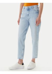 Mustang Jeansy Charlotte 1016196 Błękitny Mom Fit. Kolor: niebieski